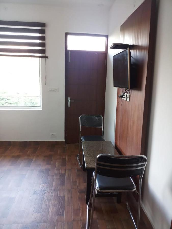 دالهوزي Hotel Snow Ark Inn By Royal Collection المظهر الخارجي الصورة